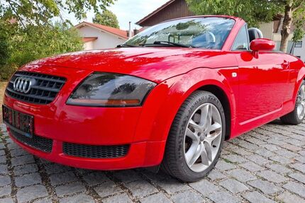 Audi TT 220.000 km 4.950 &euro; Albaching 83544