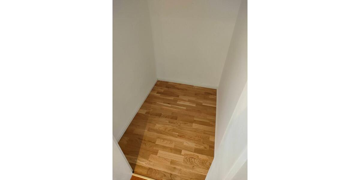 Erdgeschoßwohnung Rosenheim Innenstadt - 3 Zimmer, 70 m&sup2;, 1.030&euro; | Angebot:25881495