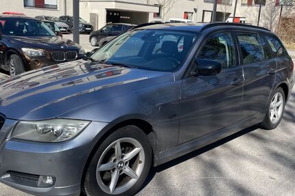BMW 318 353.000 km 2.490 &euro; Rosenheim 83024