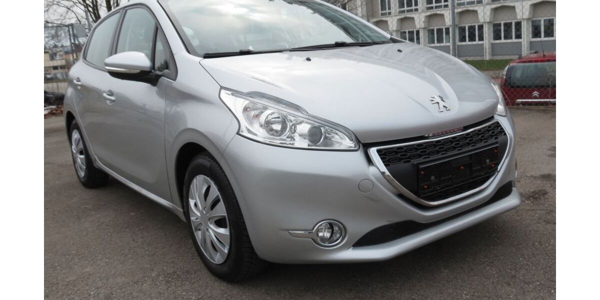 Peugeot 208 109.100 km 4.500 &euro; Rosenheim 83026