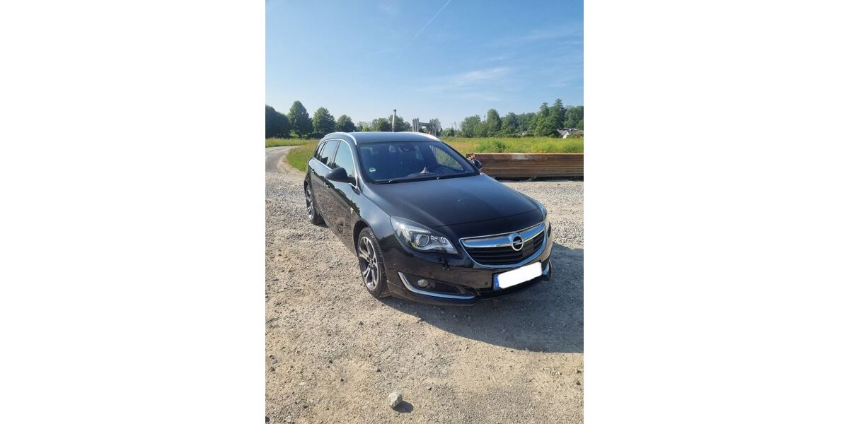 Opel Insignia 98.000 km 12.200 &euro; Bruckmühl 83052
