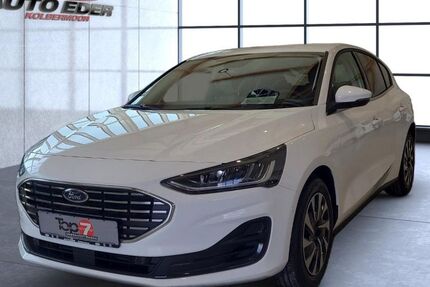 Ford Focus 13.762 km 20.600 &euro; Rosenheim 83022