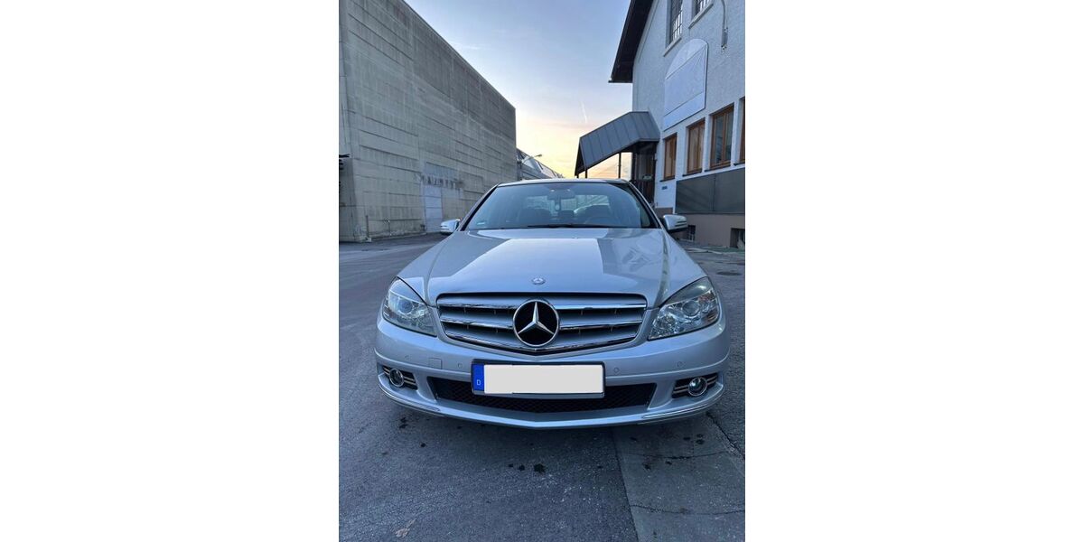 Mercedes-Benz C 220 198.000 km 7.300 &euro; hausham 83734