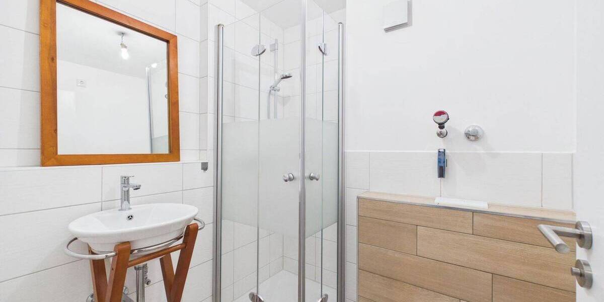 Etagenwohnung Bad Endorf - 2 Zimmer, 55 m&sup2;, 230.000&euro; | Angebot:26659445