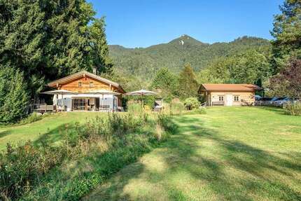 Haus Schliersee - 4 Zimmer, 189 m&sup2;, 3.800.000&euro; | Angebot:25442877