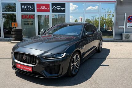 Jaguar XE 30.489 km 31.900 &euro; Rosenheim 83026