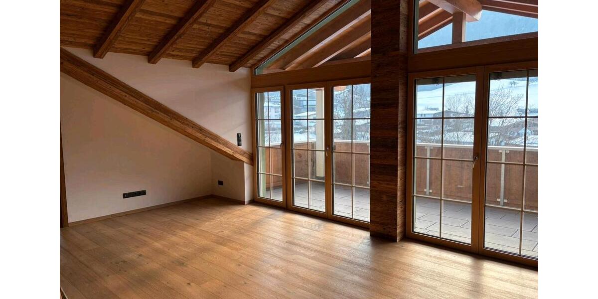 Dachgeschoßwohnung Kiefersfelden - 3 Zimmer, 80 m&sup2;, 1.550&euro; | Angebot:26308527
