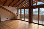 Dachgeschoßwohnung Kiefersfelden - 3 Zimmer, 80 m&sup2;, 1.550&euro; | Angebot:26308527