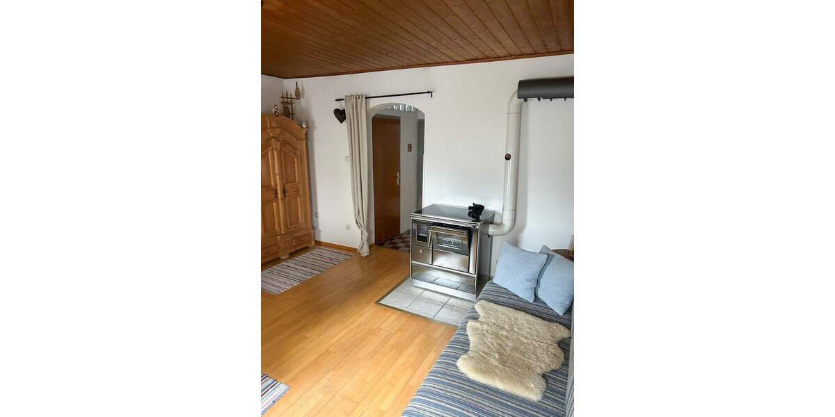 Einfamilienhaus Flintsbach - 9 Zimmer, 190 m&sup2;, 425.000&euro; | Angebot:25728122