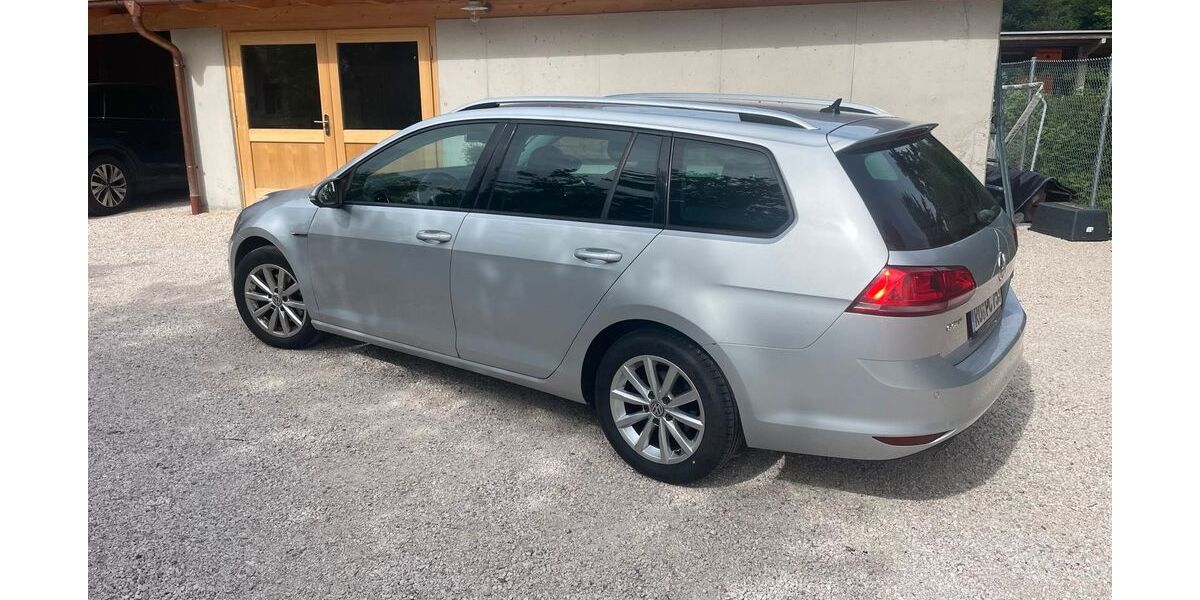 VW Golf 231.000 km 5.500 &euro; Bad Aibling 83043