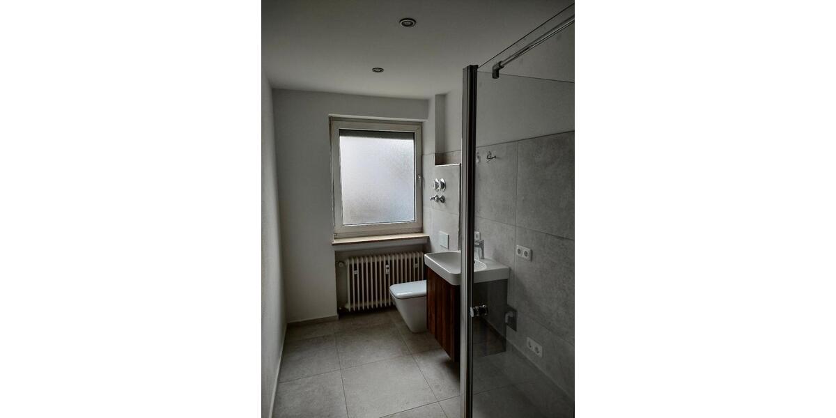 Erdgeschoßwohnung Rosenheim Innenstadt - 3 Zimmer, 70 m&sup2;, 1.030&euro; | Angebot:25881495