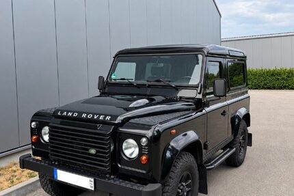 Land Rover Defender 74.900 km 44.900 &euro; Bruck 85567