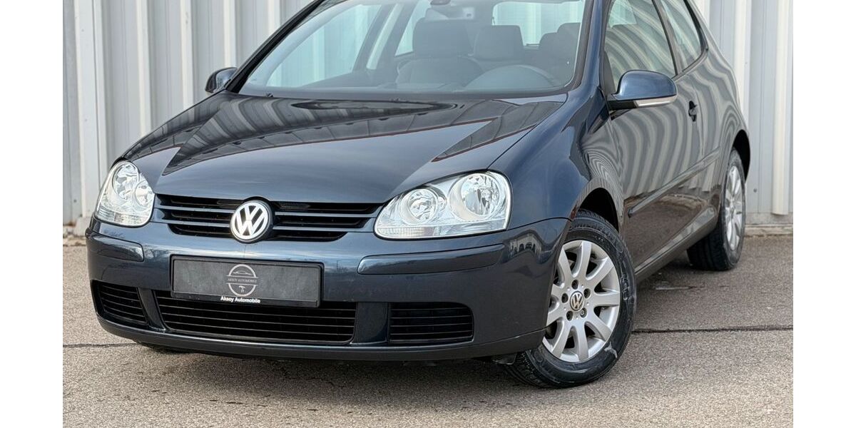 VW Golf 88.000 km 4.350 &euro; Rosenheim 83026