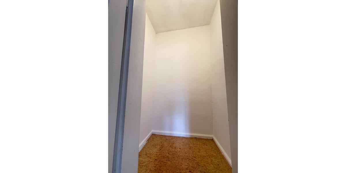 Etagenwohnung Hausham - 5 Zimmer, 110 m&sup2;, 1.300&euro; | Angebot:25570340