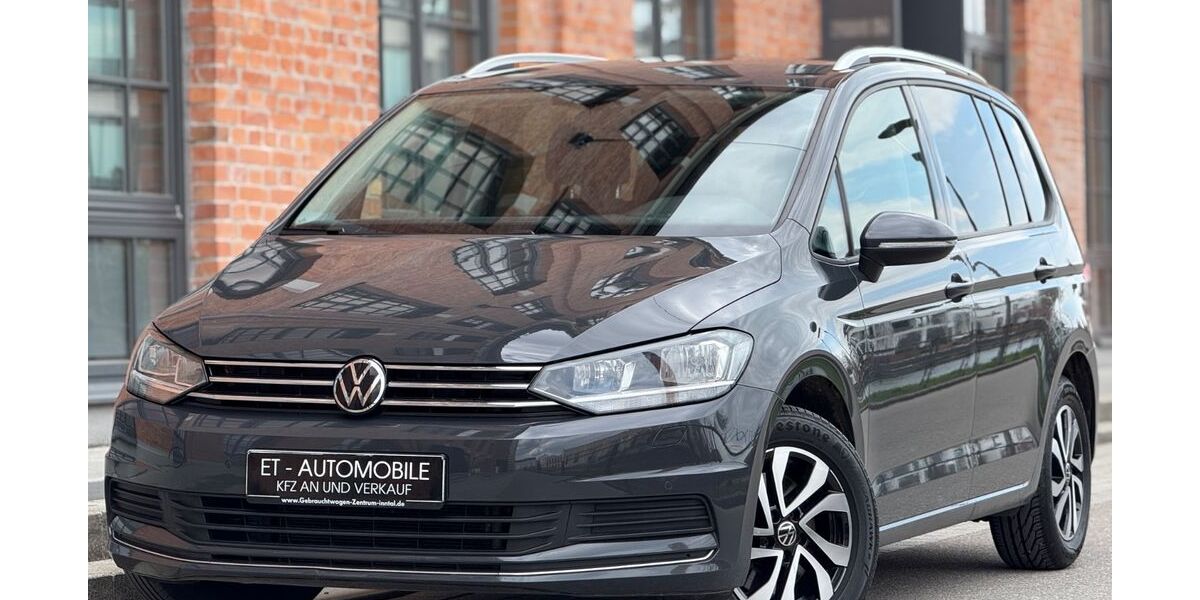 VW Touran 234.100 km 12.990 &euro; Rosenheim 83026