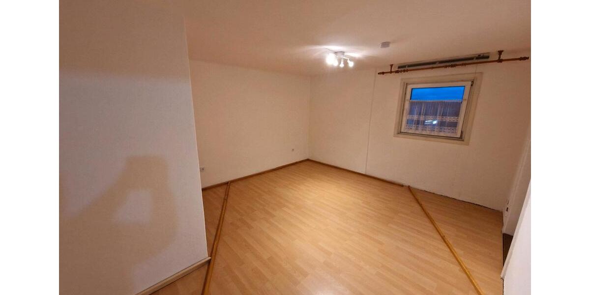 Dachgeschoßwohnung Obing - 4 Zimmer, 95 m&sup2;, 950&euro; | Angebot:25944316