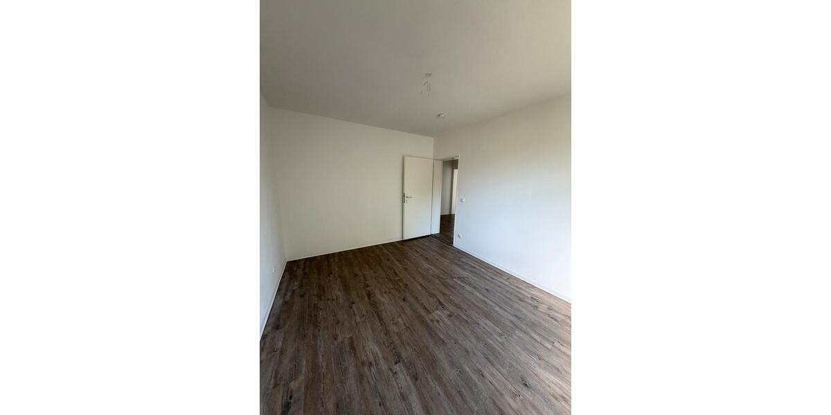 Etagenwohnung Kirchseeon - 4 Zimmer, 84 m&sup2;, 1.351&euro; | Angebot:26618212