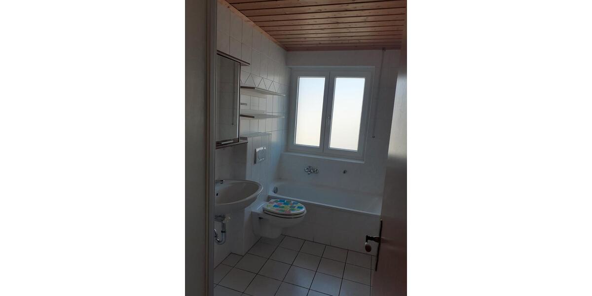 Hochparterre Miesbach - 3 Zimmer, 64 m&sup2;, 340.000&euro; | Angebot:26674912