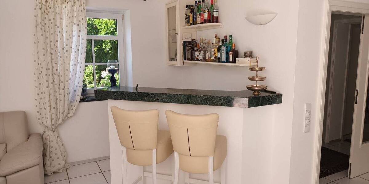 Einfamilienhaus Bernau am Chiemsee Bernau - 8 Zimmer, 325 m&sup2;, 1.890.000&euro; | Angebot:25667027