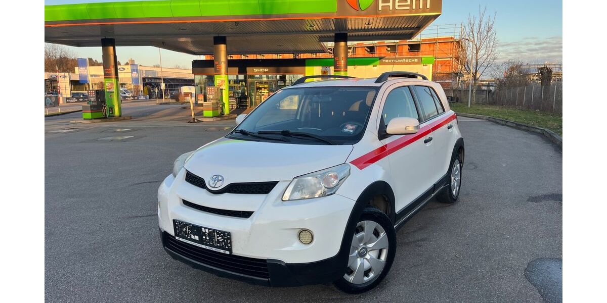 Toyota Urban Cruiser 223.826 km 4.299 &euro; Rosenheim 83026