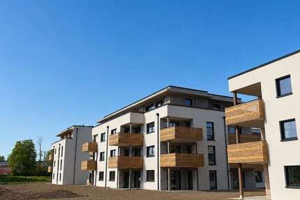 Wohnung Rosenheim Aising - 4 Zimmer, 155 m&sup2;, 3.100&euro; | Angebot:26563293