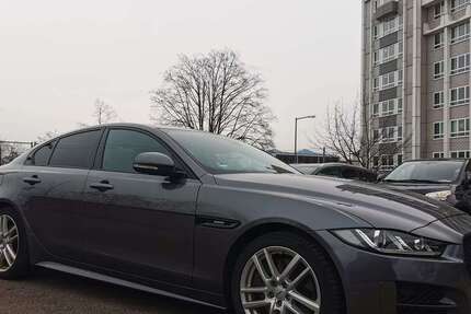 Jaguar XE 80.000 km 18.950 &euro; Rosenheim 83026