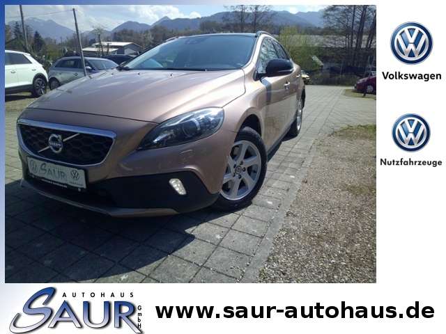 Volvo V40 83.920 km 13.289 &euro; Bernau 83233