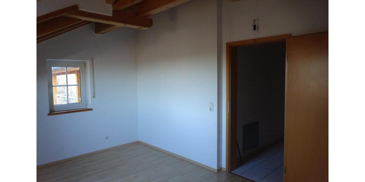 Reihenhaus Eiselfing - 4 Zimmer, 116 m&sup2;, 1.490&euro; | Angebot:23764224