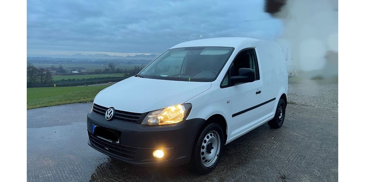 VW Caddy 177.000 km 6.600 &euro; Großkarolinenfeld 83109