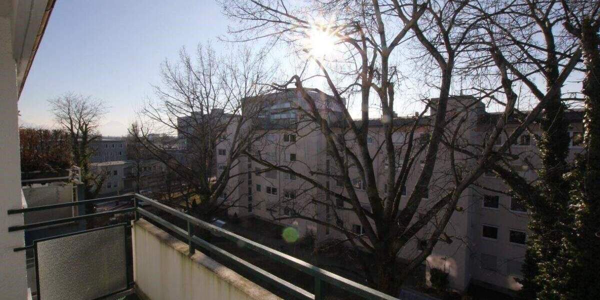 Etagenwohnung Rosenheim Innenstadt - 3 Zimmer, 79 m&sup2;, 379.000&euro; | Angebot:25815445