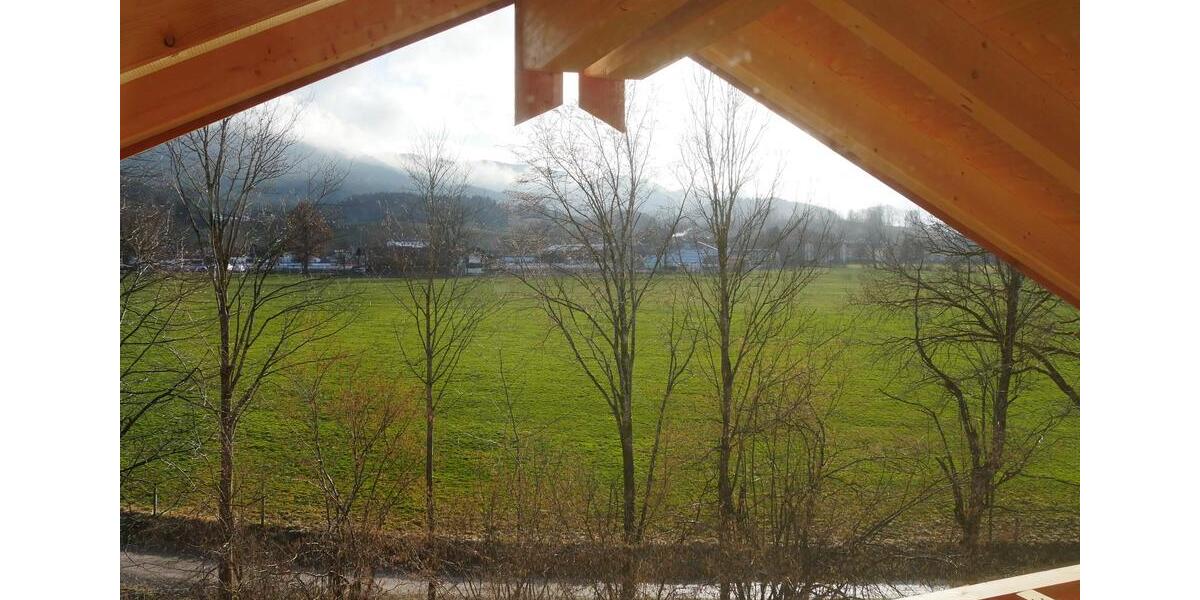 Maisonettenwohnung Hausham - 3 Zimmer, 94 m&sup2;, 1.550&euro; | Angebot:25641253