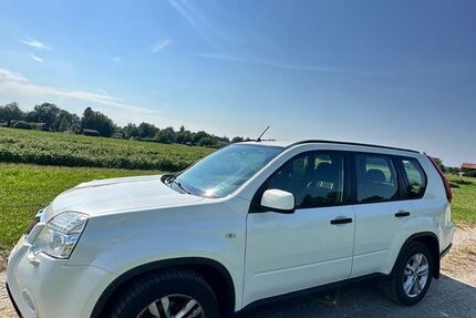 Nissan X-Trail 279.000 km 6.999 &euro; Rosenheim 83024