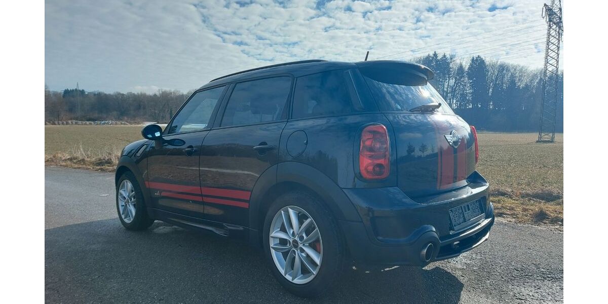 Mini Countryman S (Cooper) 138.000 km 10.800 &euro; Rosenheim 83026