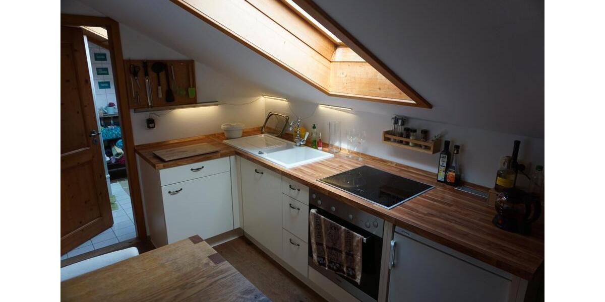 Dachgeschoßwohnung Bad Feilnbach - 2 Zimmer, 55 m&sup2;, 750&euro; | Angebot:26023301