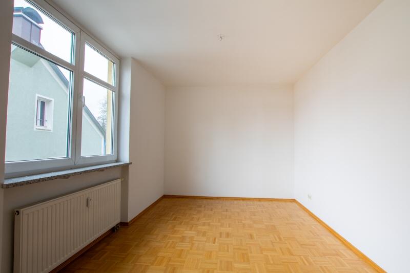 Etagenwohnung Bad Aibling - 2 Zimmer, 59 m&sup2;, 880&euro; | Angebot:26000070