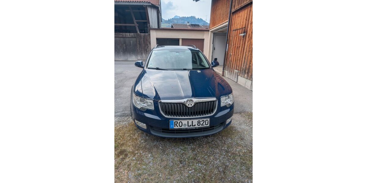Skoda Superb 264.500 km 4.600 &euro; Oberaudorf 83080