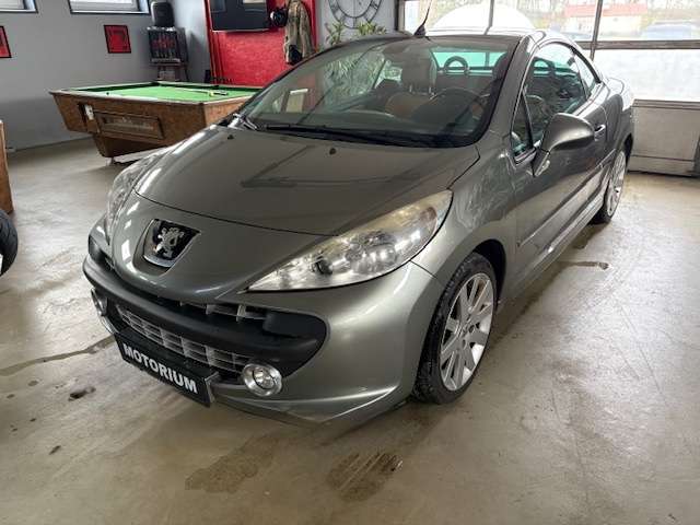Peugeot 207 115.700 km 5.990 &euro; Tuntenhausen 83104