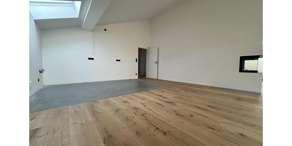 Etagenwohnung Riedering - 4.5 Zimmer, 160 m&sup2;, 2.000&euro; | Angebot:25589123