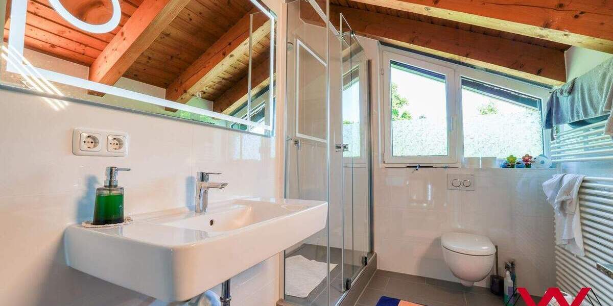 Reihenmittelhaus Ebersberg - 4 Zimmer, 160 m&sup2;, 698.000&euro; | Angebot:25662836