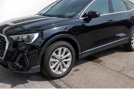 Audi Q3 32.240 km 31.880 &euro; Rosenheim 83022