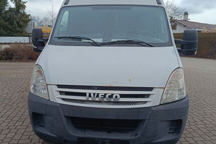 IVECO Andere 381.000 km 2.700 &euro; Rosenheim 83026