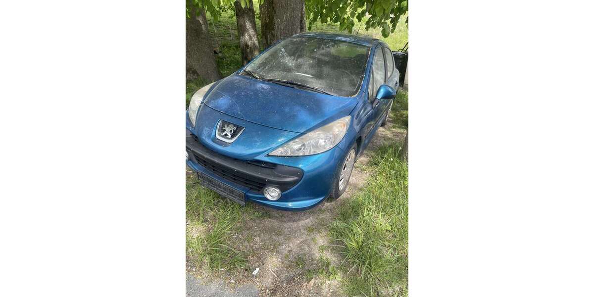 Peugeot 206 163.000 km 950 &euro; Bad Endorf 83093