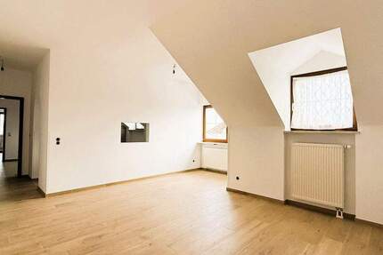 Wohnung Bruckmühl - 3 Zimmer, 91 m&sup2;, 1.250&euro; | Angebot:25802047