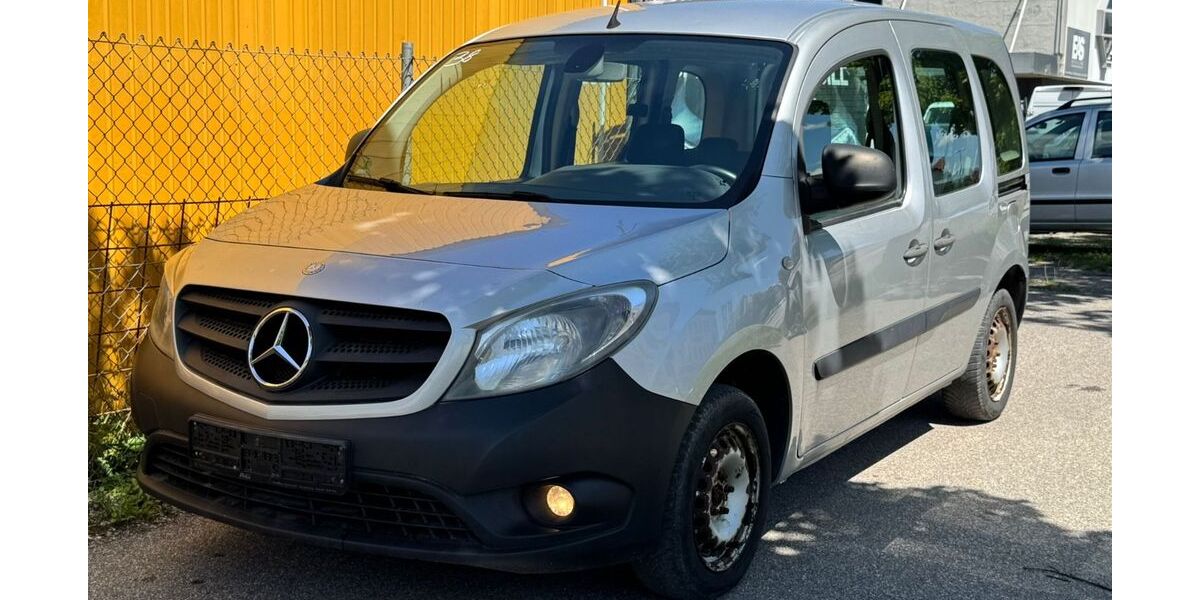 Mercedes-Benz Citan 220.000 km 4.450 &euro; Rosenheim 83026