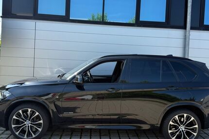 BMW X5 119.876 km 31.999 &euro; Raubling 83064