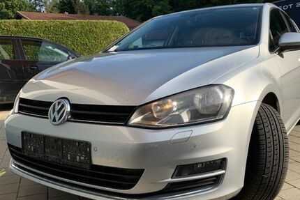 VW Golf 124.000 km 12.700 &euro; Grassau 83234