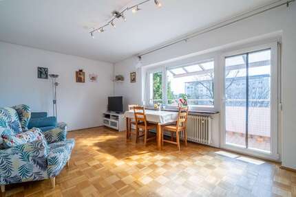 Wohnung Rosenheim Innenstadt - 3 Zimmer, 65 m&sup2;, 268.000&euro; | Angebot:25899930