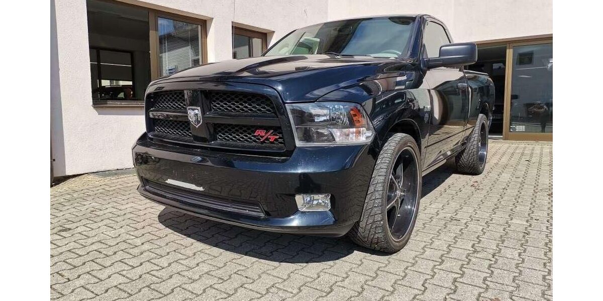Dodge RAM 35.700 km 36.500 &euro; Rosenheim 83024
