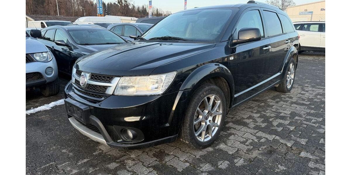 Fiat Freemont 155.000 km 5.999 &euro; Rosenheim 83026