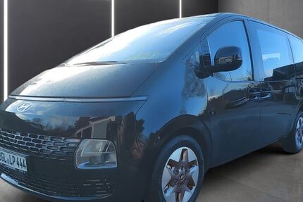 Hyundai STARIA 19.950 km 41.990 &euro; Rosenheim 83022